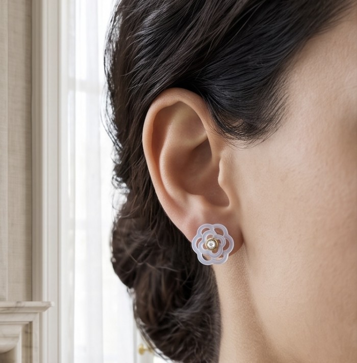Genuine Blister Pearl .925 Sterling Silver dipped in 18K Gold handcrafted Statement Earrings - Earring worn on ear, flower-shaped with central pearl detail