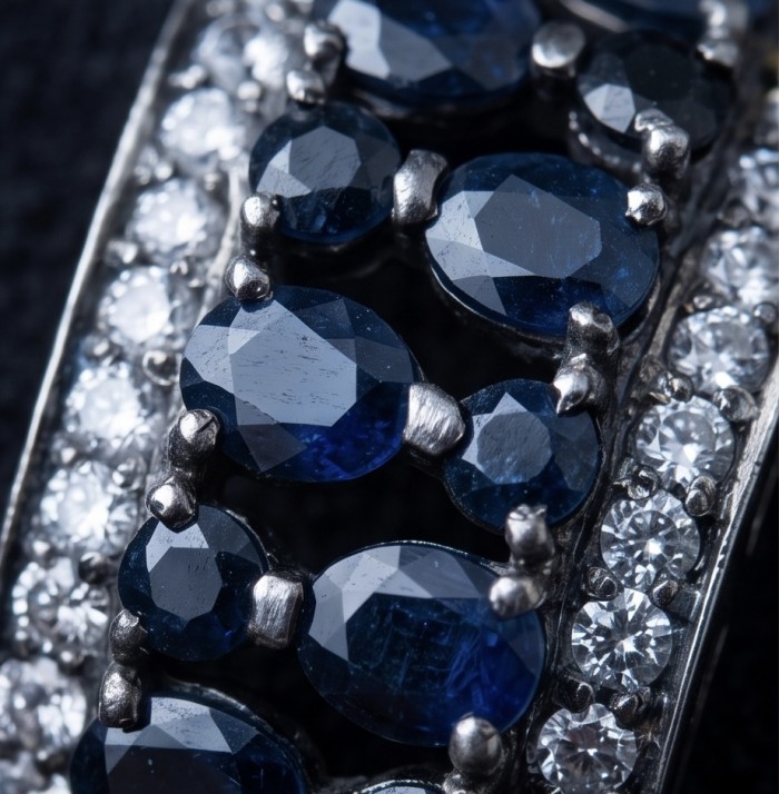 Vintage Beauty 9.7 carat Mozambique Sapphire Black Rhodium over .925 Sterling Silver handcrafted pendant - Close-up of Vintage Beauty 9.7 carat Mozambique Sapphire Black Rhodium
