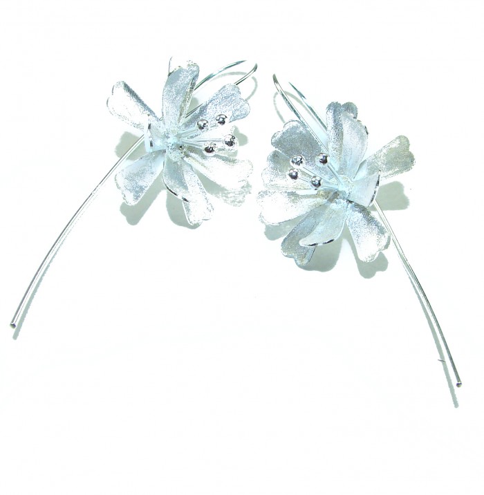 Silver Flowers Italy made .925 Sterling Silver Earrings - Silver flower earrings, side view, .925 sterling silver, Italy made.