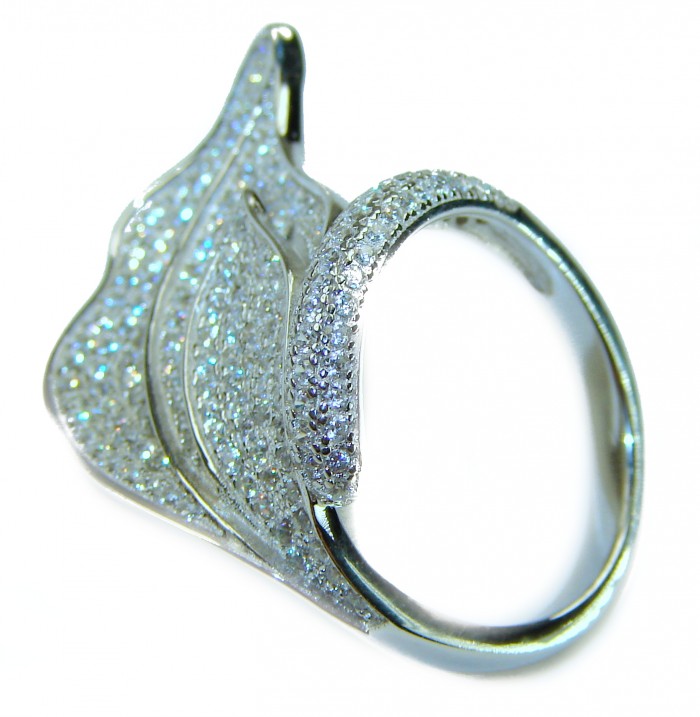 Precious Leaf 10.2 carat White Topaz .925 Silver handcrafted Cocktail Ring s. 7 1/4 - Side view of Precious Leaf 10.2 carat White Topaz .925 Silver ring