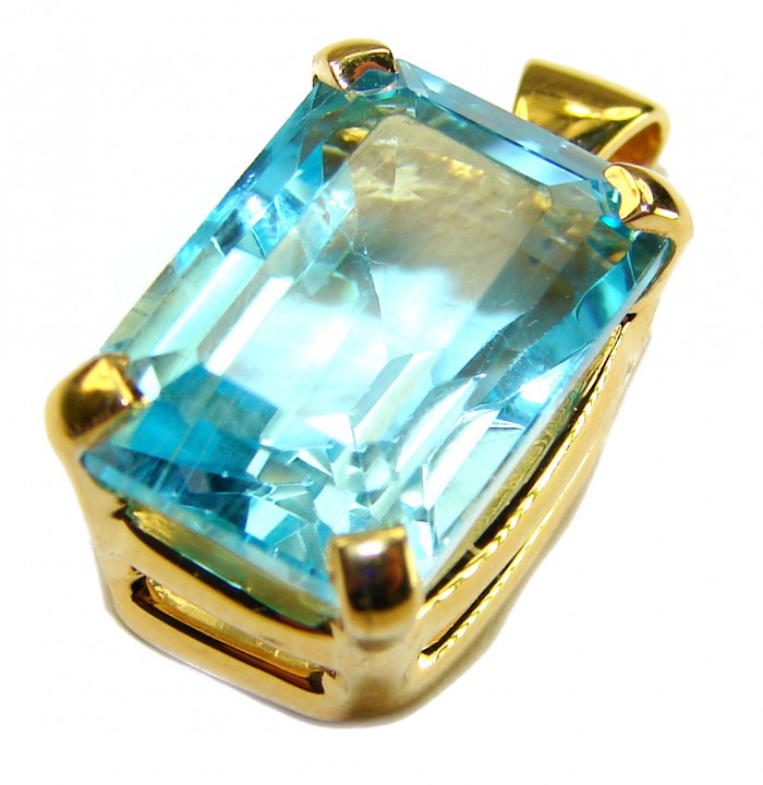 Atlantica baquette cut 10.9 carat Swiss Blue Topaz 18K Gold over .925 Sterling Silver Handcrafted Pendant - Stone close-up of 10.9 carat Swiss Blue Topaz in 18K gold setting