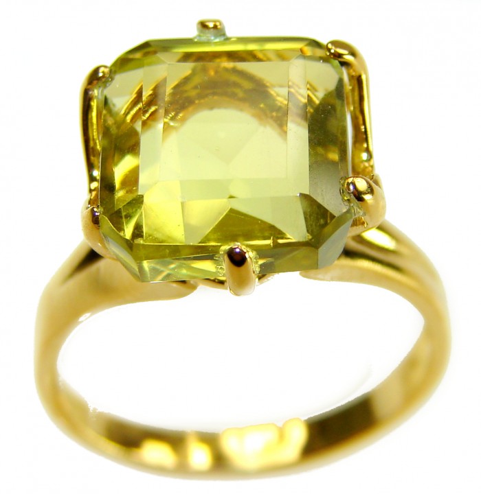 Solid 10.8 carat Genuine Lemon Quartz .925 Sterling Silver DIPPED IN REAL GOLD handcrafted ring size 6 - Close-up of lemon quartz ring with gold setting and prongs.