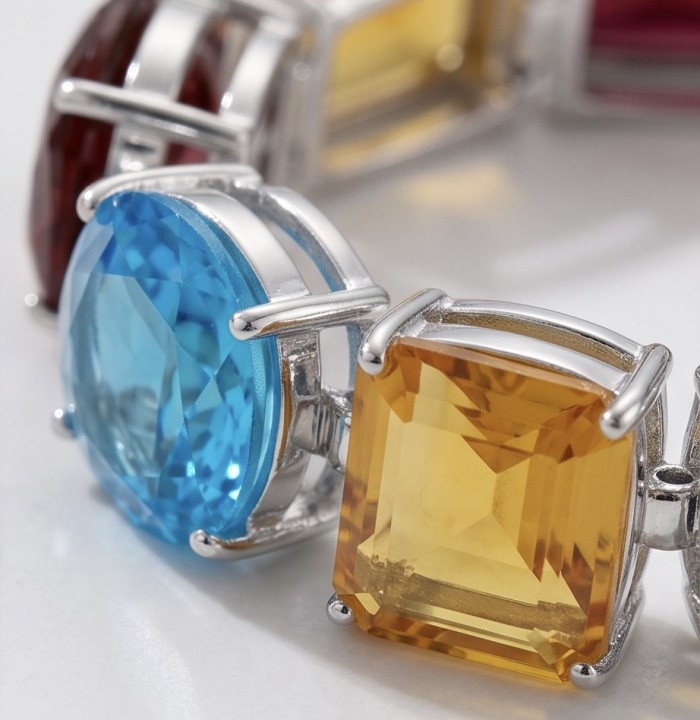 Tutti Frutti 49.5 CARAT MULTIGEM .925 Sterling Silver brilliantly handcrafted Bracelet - Close-up of multigem stones in sterling silver setting