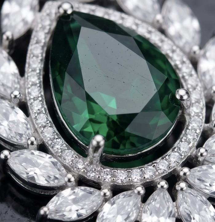 Magnificent Jewel 17.5 carat Emerald 14K white Gold over .925 Sterling Silver handcrafted earrings - Close-up of emerald and diamond necklace, 17.5 carat emerald centerpiece