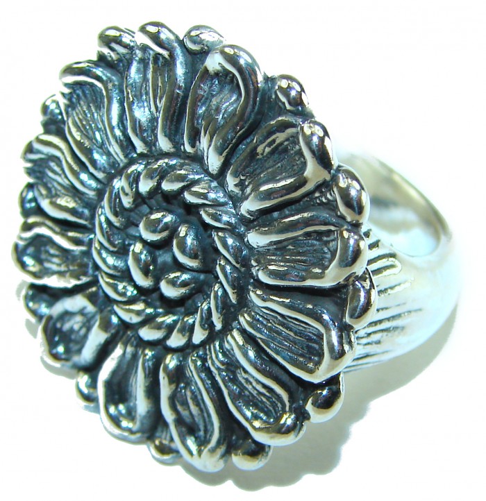 Bali made .925 Sterling Silver ring size 6 - photo 1