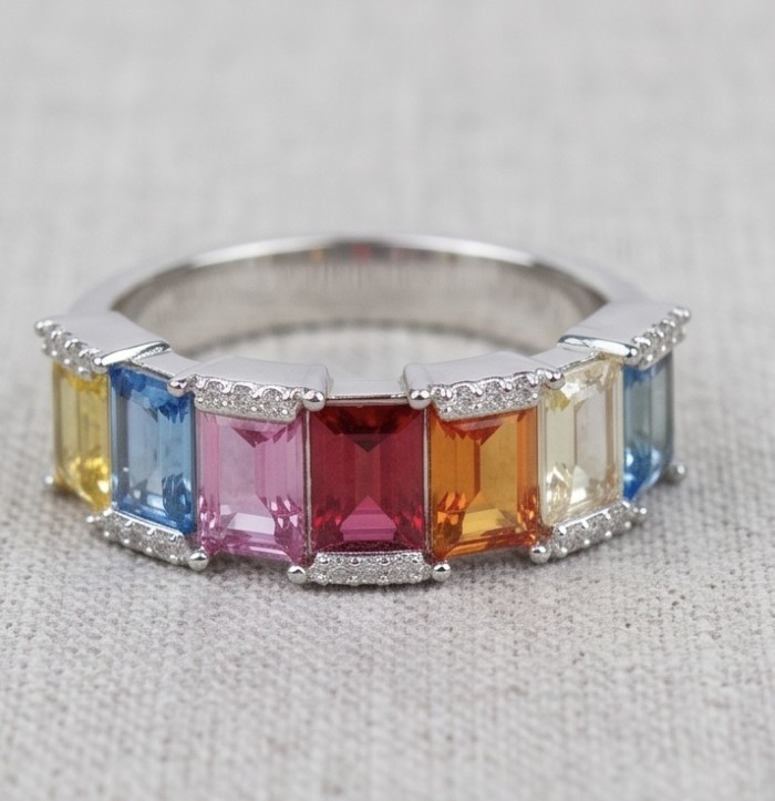 My own Rainbow - authentic 8.7 carat Topaz .925 Sterling Silver Ring size 7 1/4 - Side view of multicolored topaz ring, 8.7 carat, .925 sterling silver.