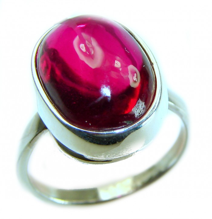 Bella Rosa Genuine 10.5 CARAT Star Ruby .925 Sterling Silver Large Statement Ring size 8 1/4 - Close-up of Bella Rosa 10.5 carat star ruby in .925 sterling silver ring