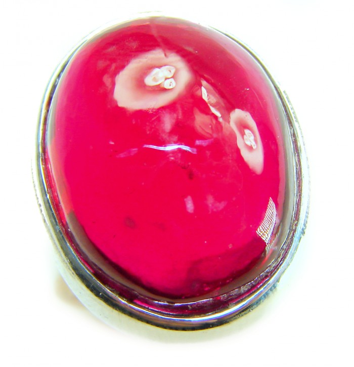 Bella Rossa Genuine 36.5 CARAT Star Ruby .925 Sterling Silver Large Statement Ring size 7 - Close-up of Bella Rossa 36.5 CARAT Star Ruby in .925 Sterling Silver.