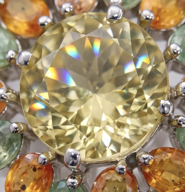 Mademoiselle - 25.7 carat Brazilian Citrine orange Sapphire rhodium over .925 Sterling Silver handcrafted Ring size 7 - Close-up of citrine and sapphire gemstone setting in jewelry piece