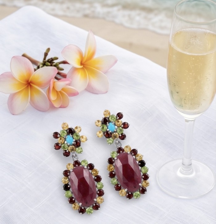 Real Art - Giovanna Natural 20.2 carat Kasmir Ruby .925 Sterling Silver handcrafted Statement earrings - Earrings with red Kasmir Ruby, floral design, and champagne glass.