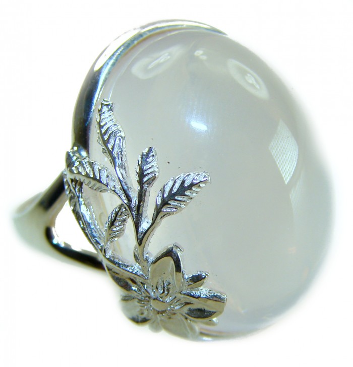 Vintage Design - Brazilian Rose Quartz 28.5 carat 18K Gold over .925 Sterling Silver handcrafted Ring size 8 - Close-up of vintage design Brazilian rose quartz ring with floral detail.