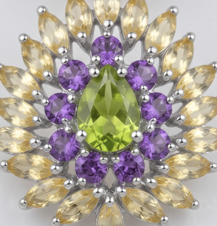 Wise Bliss Authentic 7.2 carat Peridot from Arizona .925 Sterling Silver handmade earrings - Close-up of Wise Bliss 7.2 ct Arizona Peridot brooch with gem details