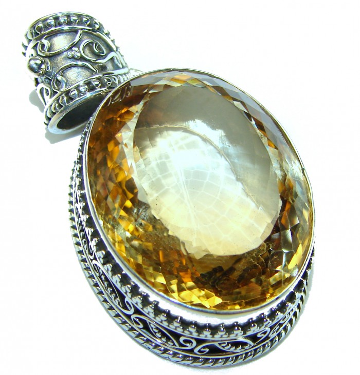 Vintrage Design 37.3 carat Lemon Quartz .925 Sterling Silver handcrafted pendant - photo 2