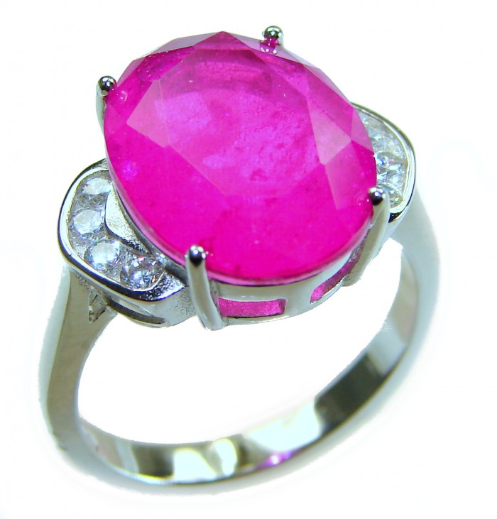 Born to Glam authentic 18.5 CARAT Pink Topaz .925 Silver handcrafted Eternity Ring s. 8 1/4 - Close-up of pink topaz ring set in .925 silver, front view.