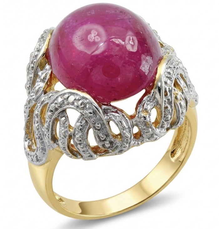 Bella Rosa Genuine 21.5 CARAT Mozambique Ruby 18K Gold over .925 Sterling Silver Large Statement Ring size 6 1/4 - Side view of Bella Rosa Mozambique Ruby ring with intricate design.