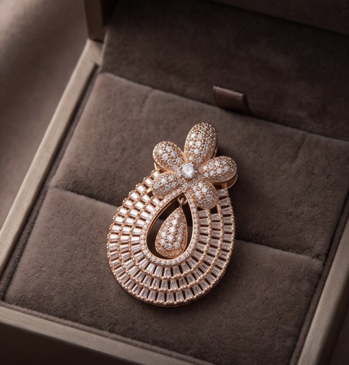 Giovanna - Authentic 5.8 carat White Topaz .925 Sterling Silver dipped in 18K Rose Gold handcrafted pendant - Elegant topaz pendant with flower detail in a jewelry box, front view.