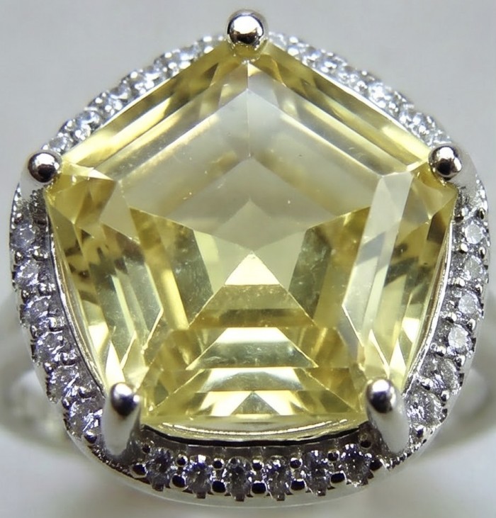 SunRise 9.8 carat Lemon Quartz rhodium over .925 Sterling Silver handcrafted Statement .925 Sterling Silver handcrafted ring size 8 - Close-up of SunRise 9.8 ct Lemon Quartz in rhodium over .925 Sterling Silver.