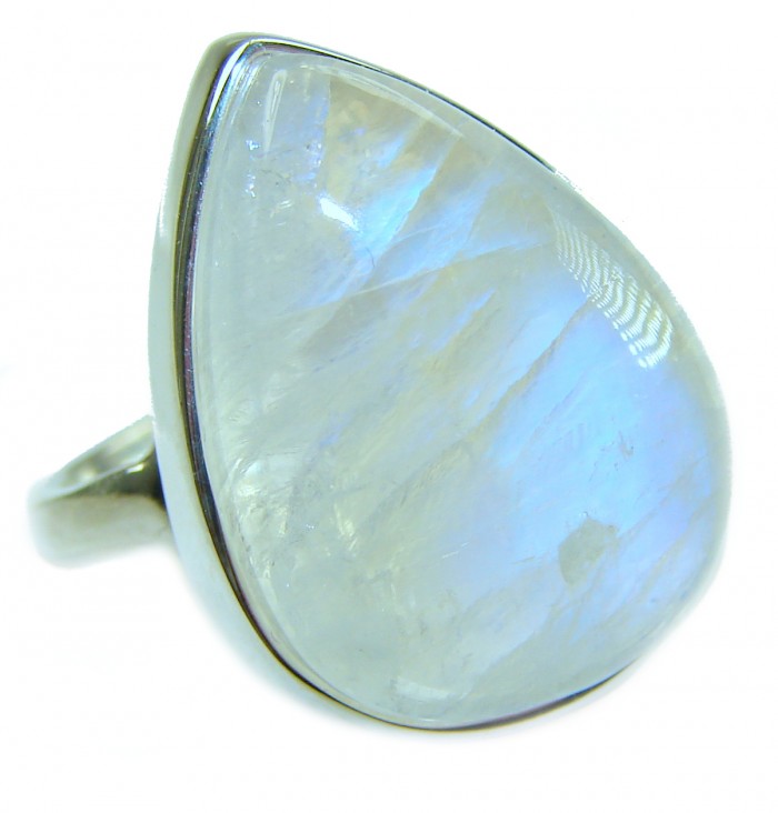 Top quality Rainbow Moonstone .925 Sterling Silver handmade ring s. 7 1/4 - Close-up of Rainbow Moonstone sterling silver ring, side view.