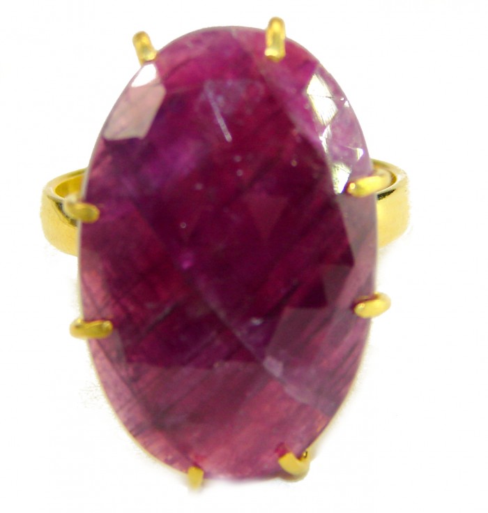 Bella Rosa Genuine 14.8 CARAT Ruby 18k GOLD OVER .925 Sterling Silver Large Statement Ring size 9 - Close-up of Bella Rosa 14.8 carat ruby ring in gold over sterling silver.
