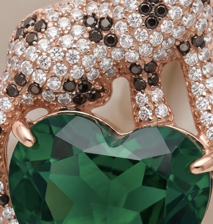 Precious Cheetah authentic 38.5 carat EMERALD .925 Sterling Silver dipped in 14K Rose Gold Handcrafted pendant brooch - Emerald and jeweled cheetah close-up on Precious Cheetah jewelry