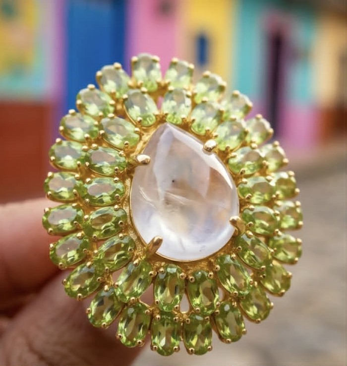 Francesca - Brazilian Rose Quartz Peridot 28.5 carat 18K Gold over .925 Sterling Silver handcrafted Large Ring size 7 - Close-up of Francesca ring with rose quartz and peridots, 18K gold.
