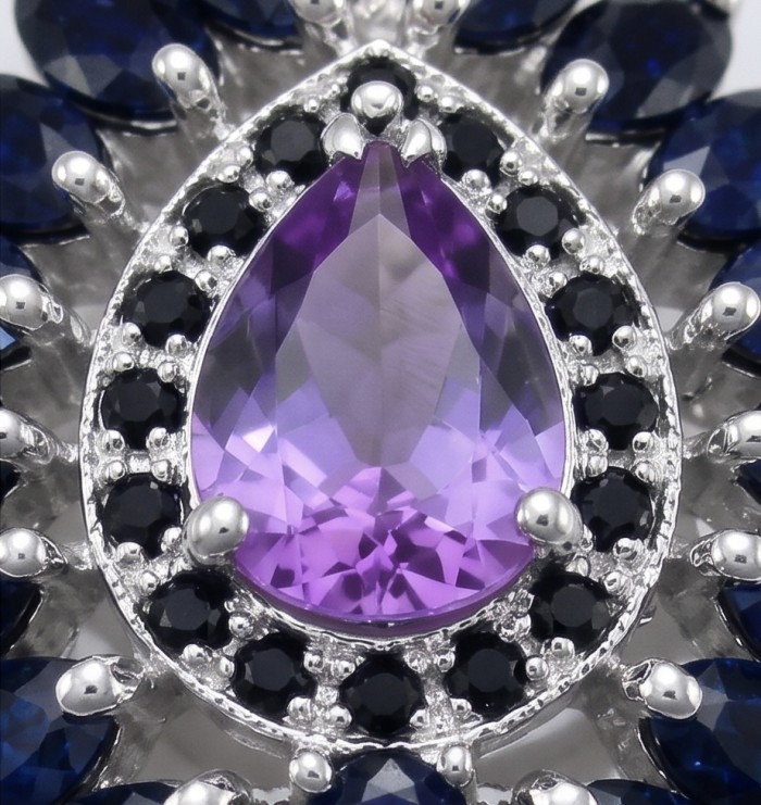 Mademoiselle - 18.5 carat natural Amethyst .925 Sterling Silver dipped in rhodium handcrafted Pendant - Close-up of Mademoiselle amethyst and sapphire sterling silver pendant