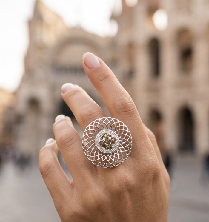 Casablanca Italy made .925 Sterling Silver brilliantly handcrafted ring s. 8 - Sterling silver ring worn on hand with intricate design close-up.