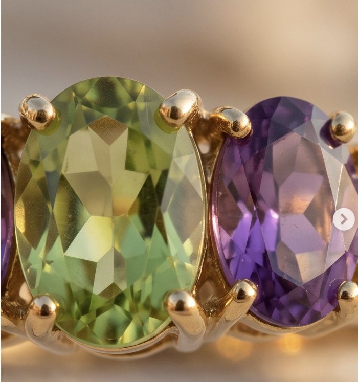 Flower 9.5 carat Multigem 18K Gold over .925 Sterling Silver Handcrafted Ring size 8 - Close-up of multigem stones set in 18K gold over sterling silver.