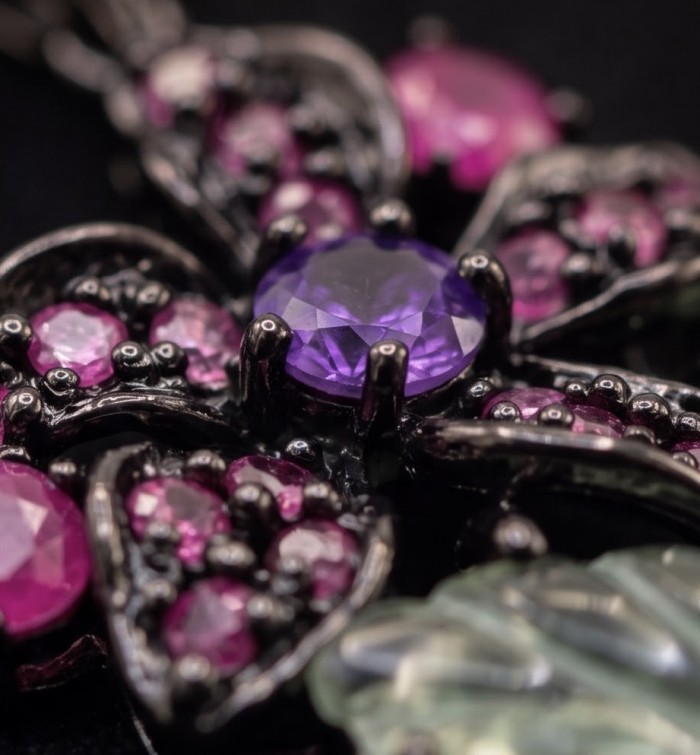 Divine creation 15.8 carat Precious Amethyst .925 Sterling Silver dipped in black rhodium handcarfted Pendant - Stone close-up of amethyst and pink gems in sterling silver setting
