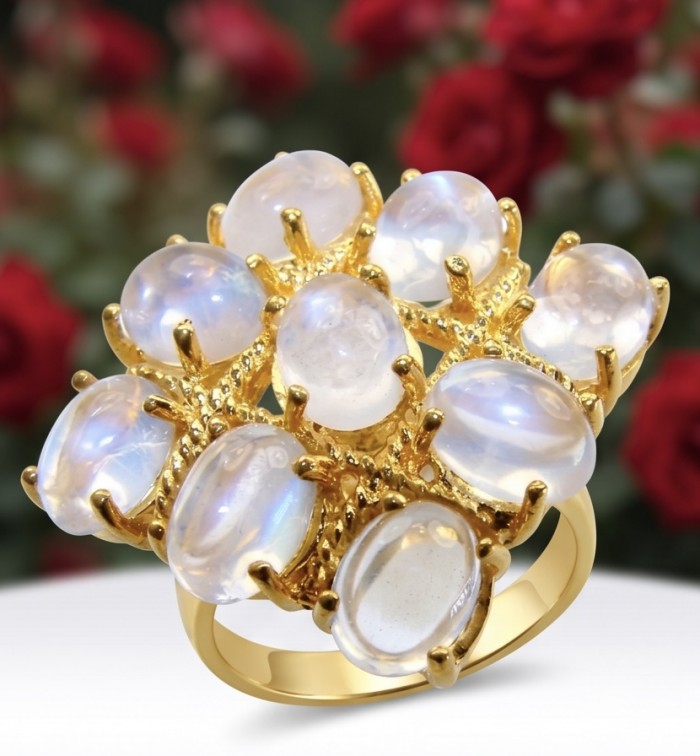 Scarlett 15.5 carat Brazilian Rose Quartz 22K Gold over .925 Sterling Silver handcrafted Statemen Ring size 8 - Close-up of Scarlett ring with rose quartz and 22K gold setting