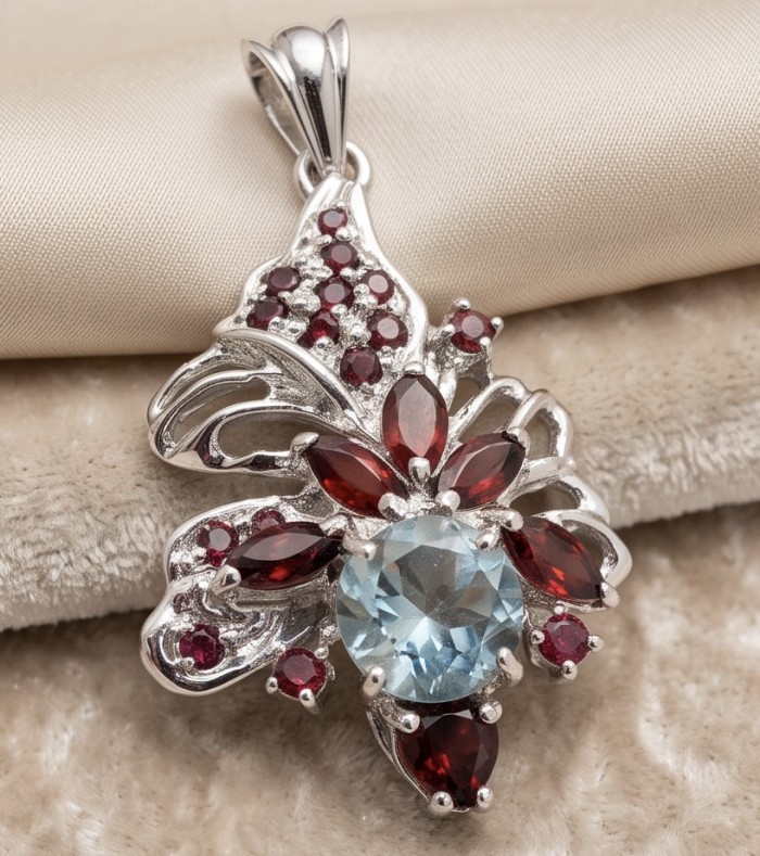 Isabel Authentic 20.2 carat green Amethyst Garnet rhodium over .925 Sterling Silver handmade pendant - Close-up of Isabel pendant with green amethyst and red garnet stones