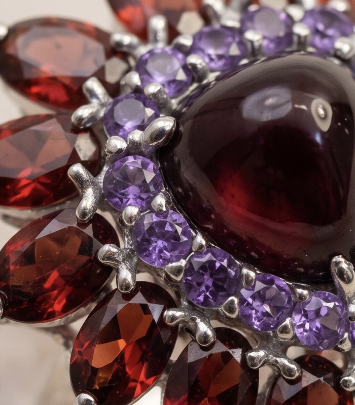 Scarlett 28.8 ctw Mozambique Ruby rhodium over .925 Sterling Silver handcrafted Statement Ring size 8 - Ruby and amethyst close-up with silver prong detail