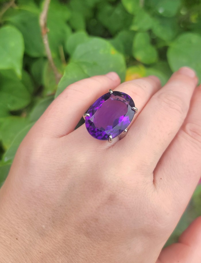 12.2 carat Amethyst 14K Rose Gold over .925 Sterling Silver Handcrafted Ring size 7 - Amethyst ring, 12.2 carat, worn on hand, close-up view.