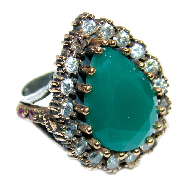 Victorian Style created Emerald & White Topaz Sterling Silver ring; s. 9 1/2