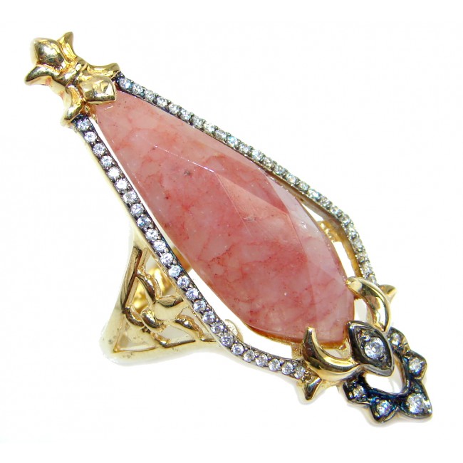 Amazing Red Cherry Quartz Gold over Sterling Silver ring; s. 8