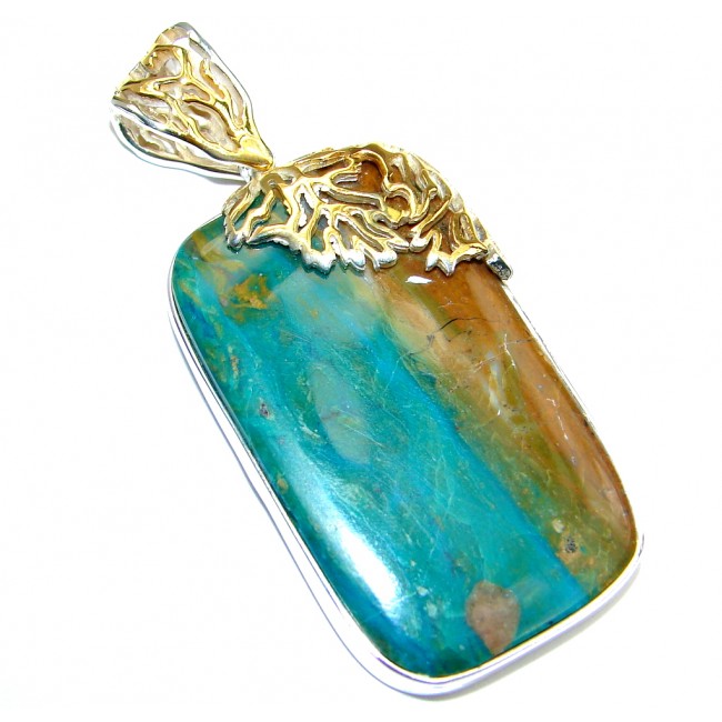 Luxurious Peruvian Opal Two Tones Sterling Silver handmade Pendant