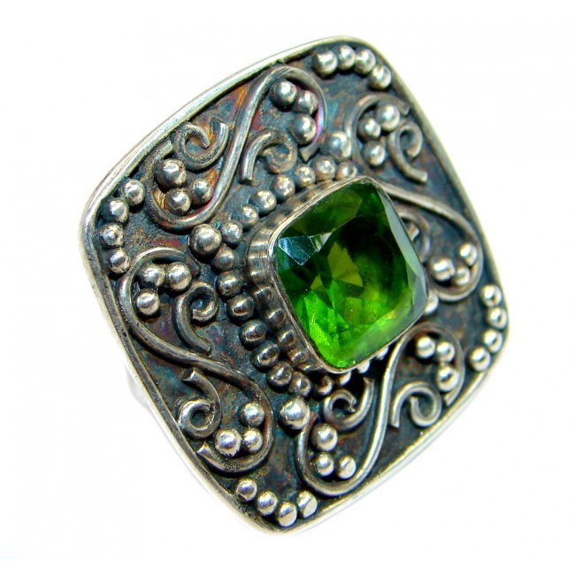 Classic Authentic Peridot Sterling Silver Ring s. 7
