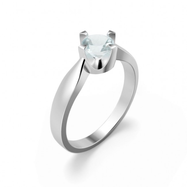 Elegant ring in sterling silver with a blue topaz