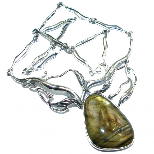 Cascade of Lights Labradorite .925 Sterling Silver entirely handcrafted necklace