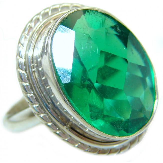 Exotic Green quartz .925 Silver Ring s. 7