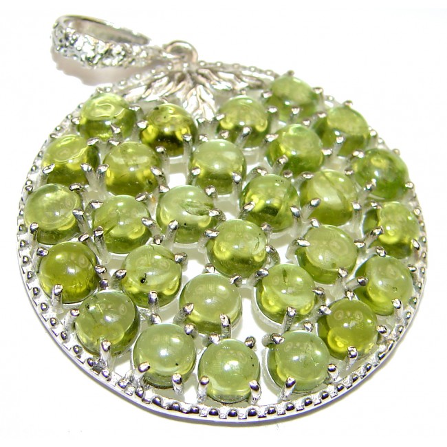 Beautiful genuine Peridot .925 Sterling Silver handcrafted Pendant