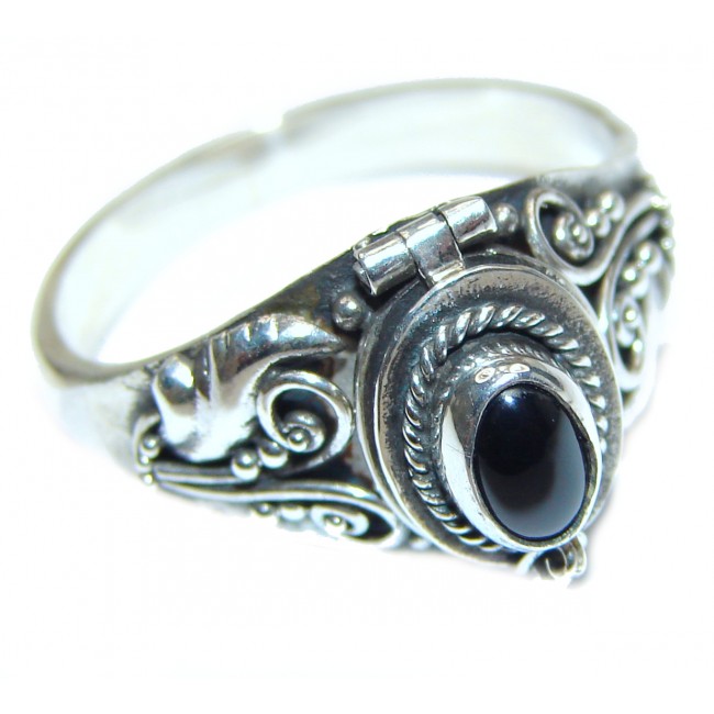 Onyx .925 Sterling Silver handmade Poison Ring size 8 3/4