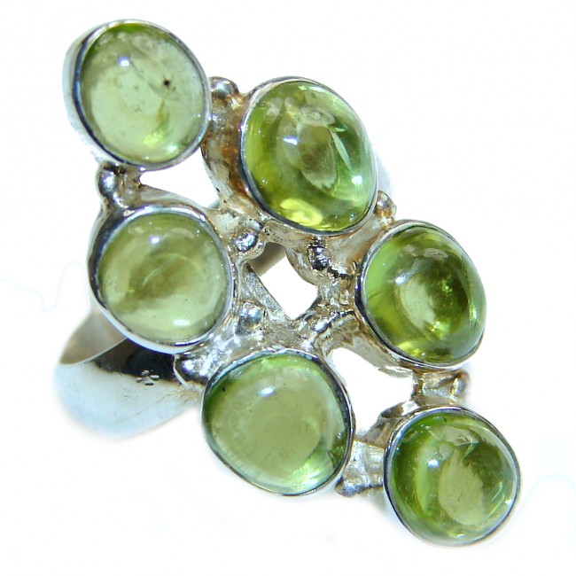 Energizing genuine Peridot .925 Sterling Silver handcrafted Ring size 7 1/4