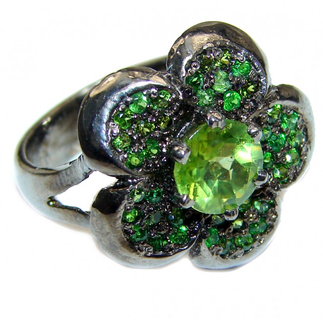Aurora Spectacular Natural Peridot .925 Sterling Silver handcrafted ring size 7 3/4