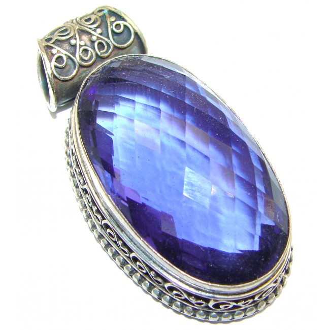 Purple Moon lab. Alexandrite .925 Sterling Silver handcrafted Pendant