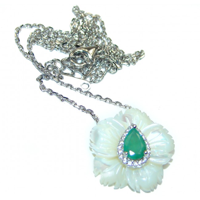 Emerald Mother of Pearl .925 Sterling Silver handmade Necklace