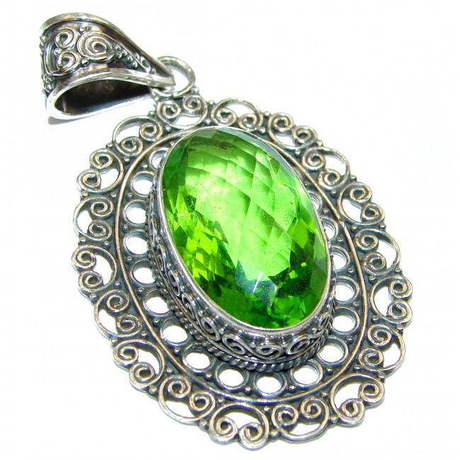 Sublime Green Quartz .925 Sterling Silver handcrafted pendant