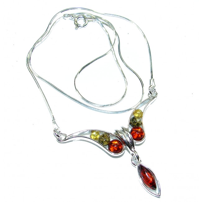 Graceful Natural Polish Amber .925 Sterling Silver handcrafted necklace