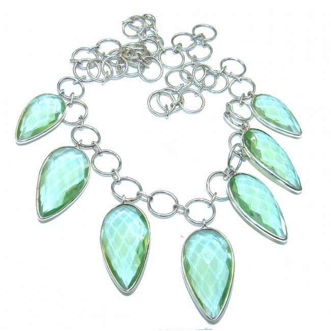 Green Quartz .925 Sterling Silver brilliantly handcrafted necklace