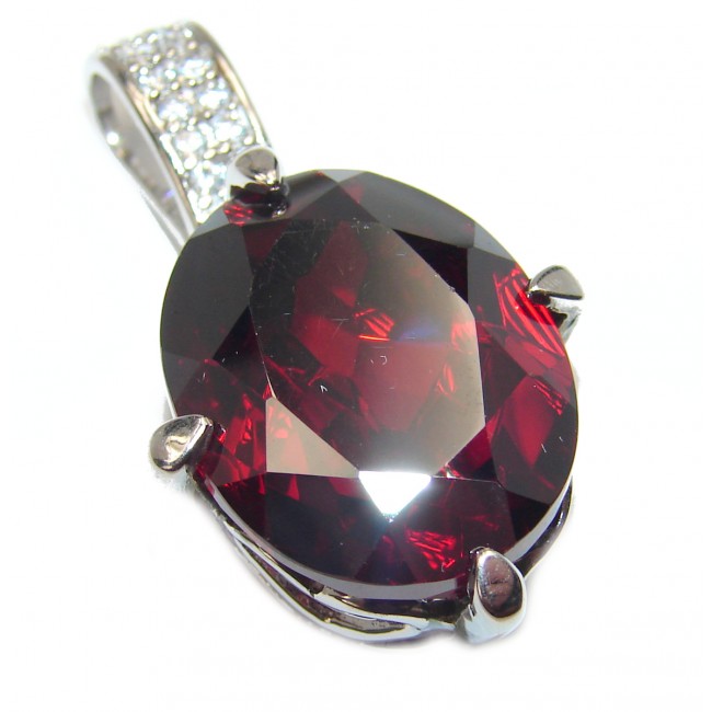 Incredible Red Topaz .925 Sterling Silver handmade pendant